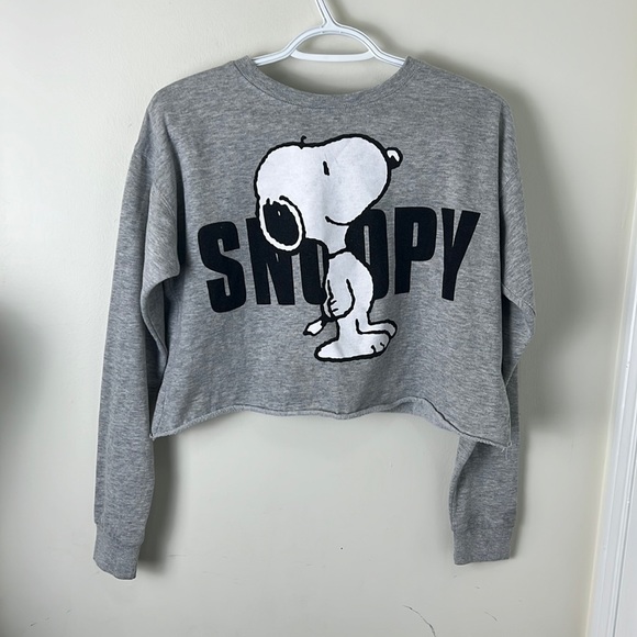 Peanuts Snoopy Cropped Top Size Small - Picture 1 of 9